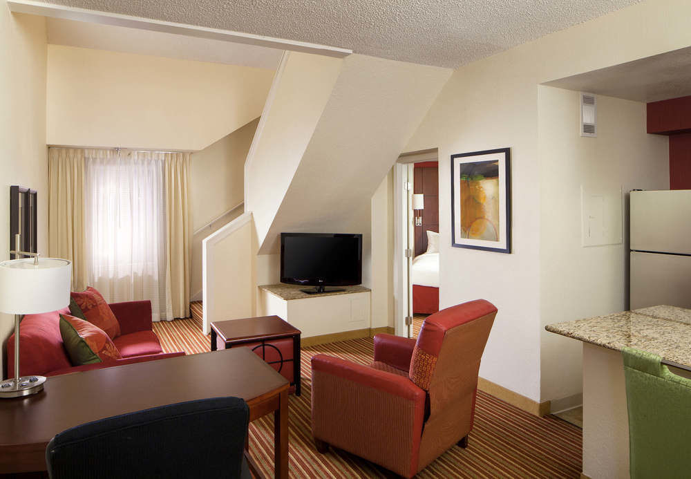 Hotel Sonesta Es 3*