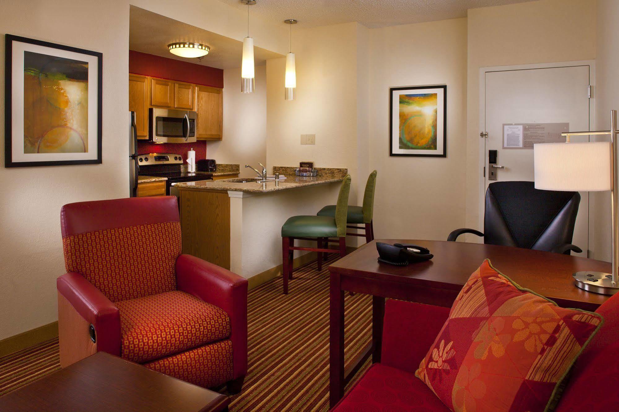 Hotel Sonesta Simply East Poplar Pike Memphis